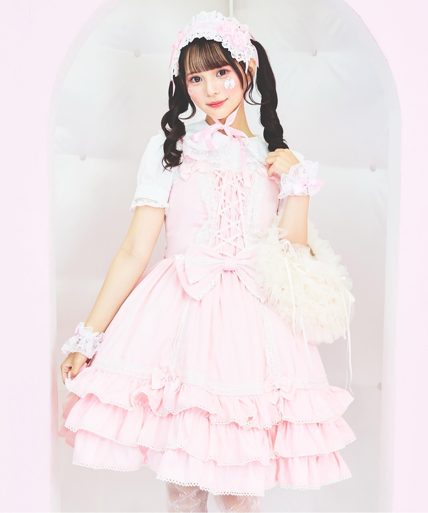 レースアップのリボンフリルジャンパースカート