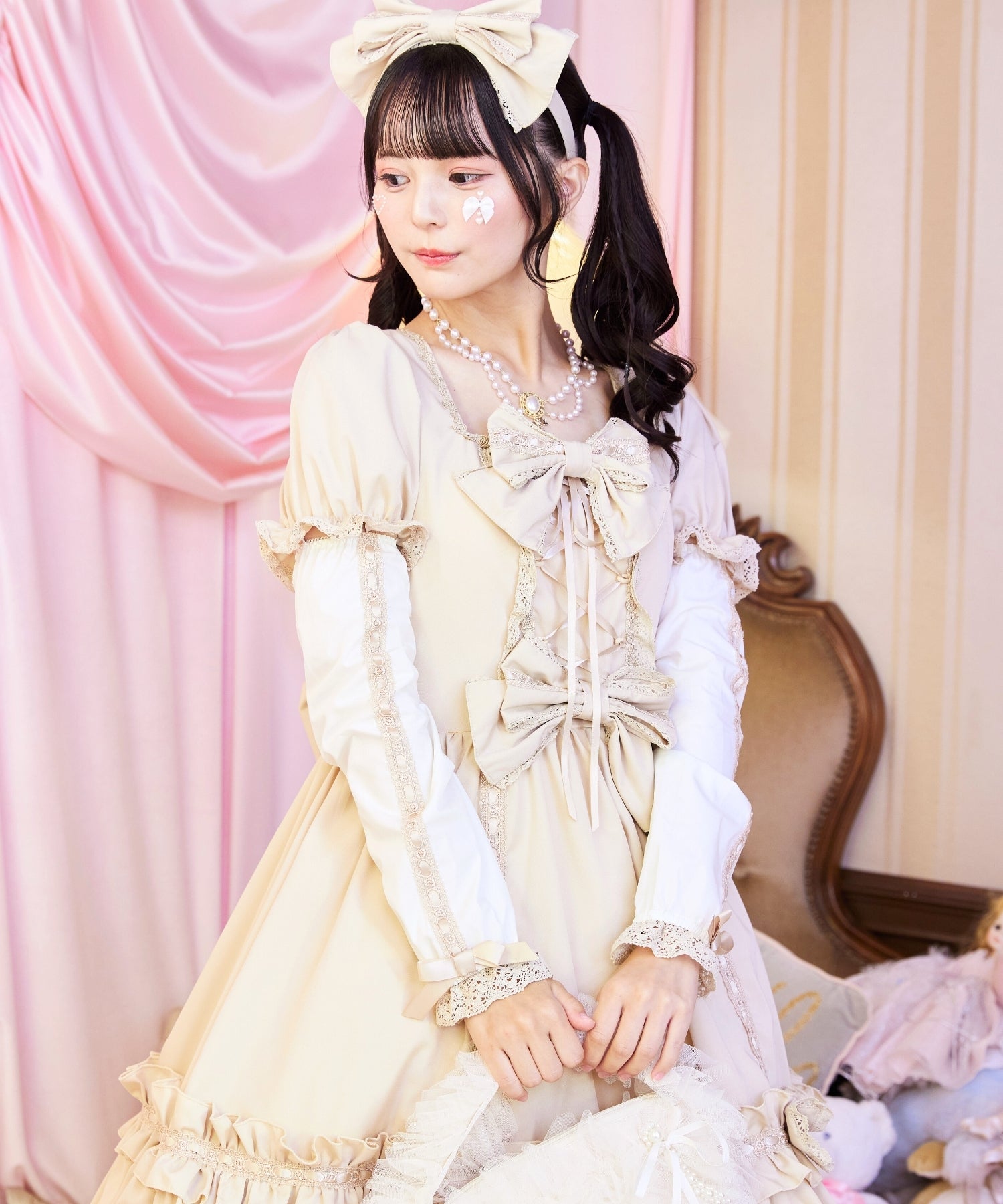 3way Royal Doll Dress with Cape and Ribbon 5-piece Set