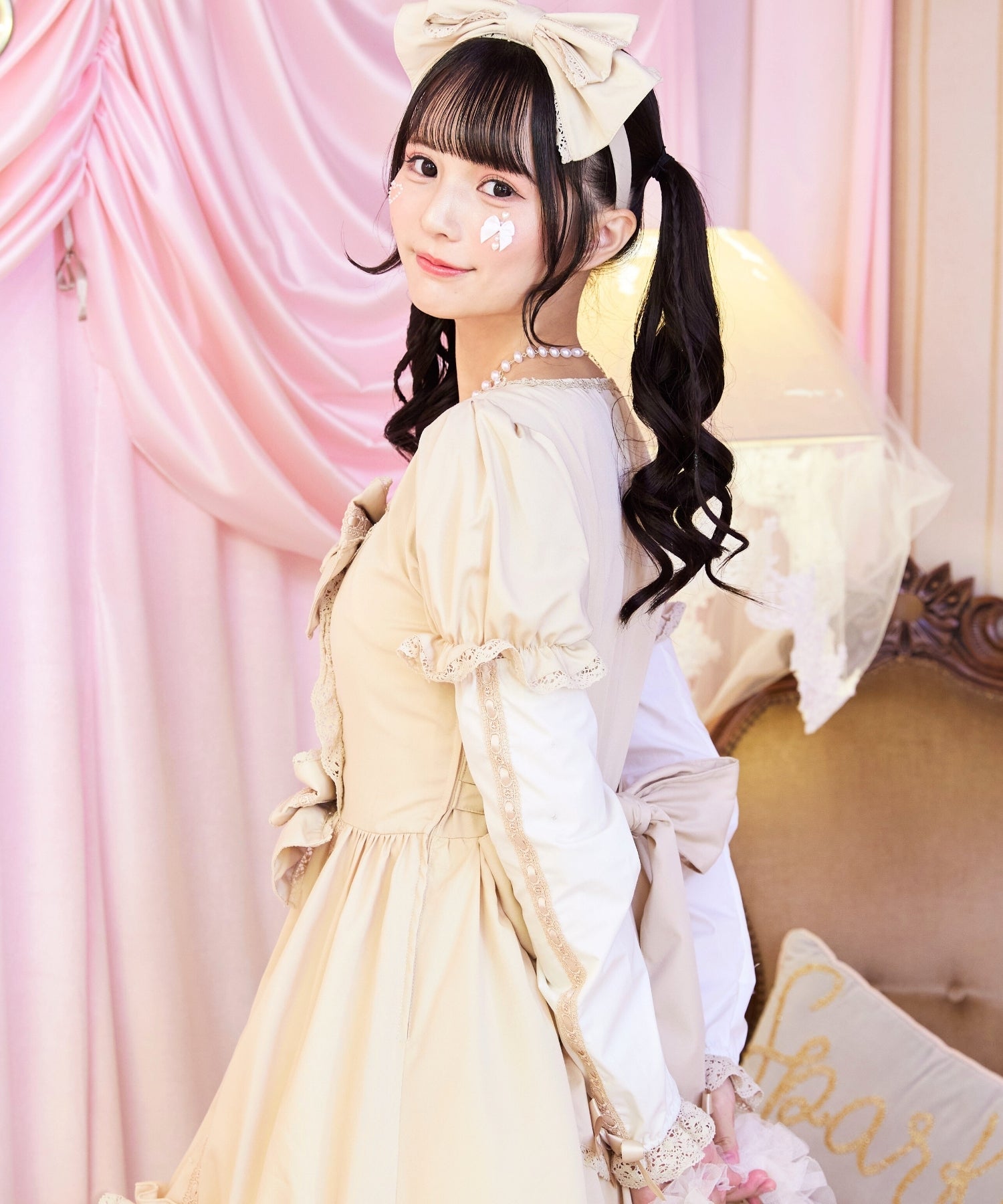 3way Royal Doll Dress with Cape and Ribbon 5-piece Set