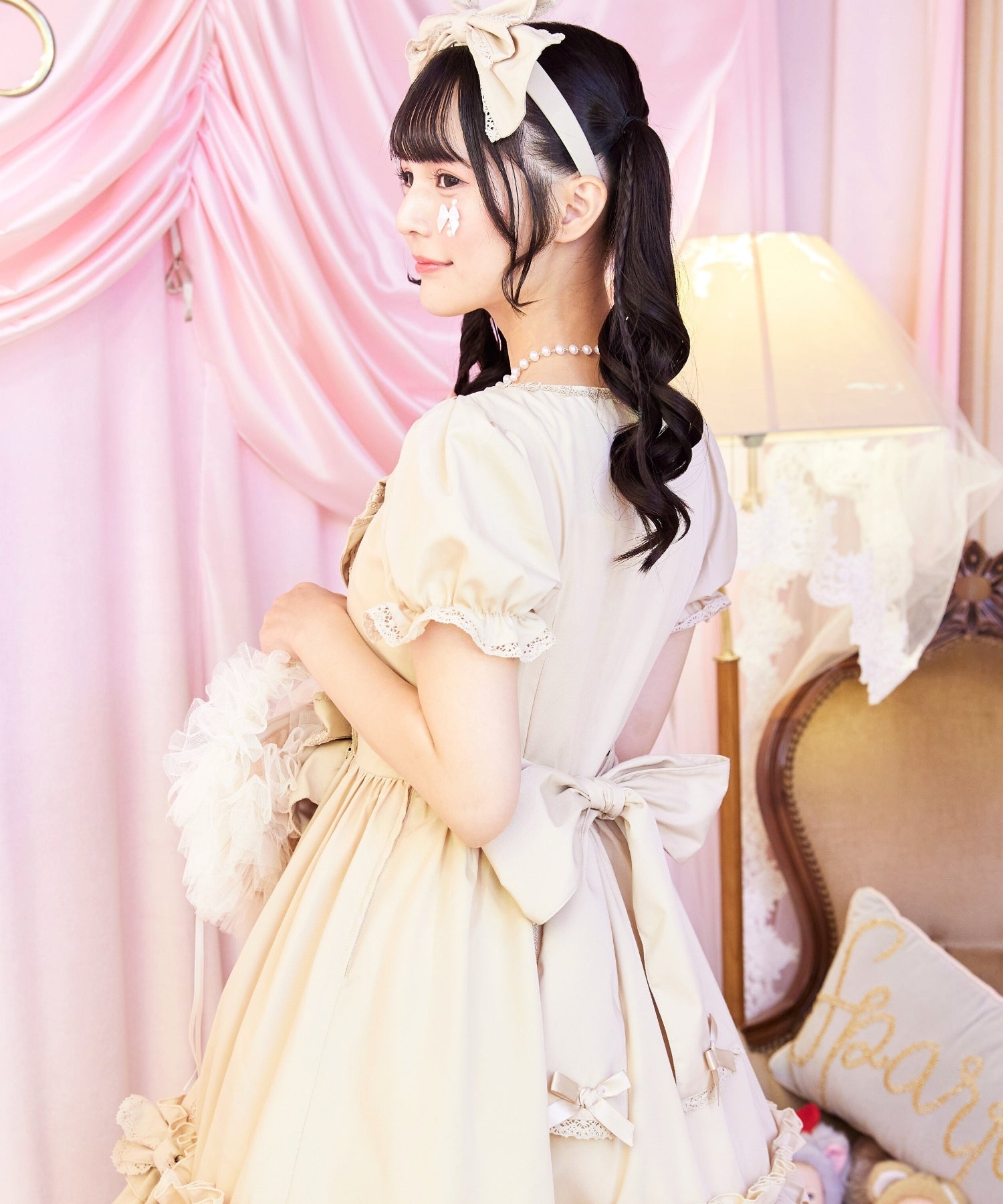3way Royal Doll Dress with Cape and Ribbon 5-piece Set