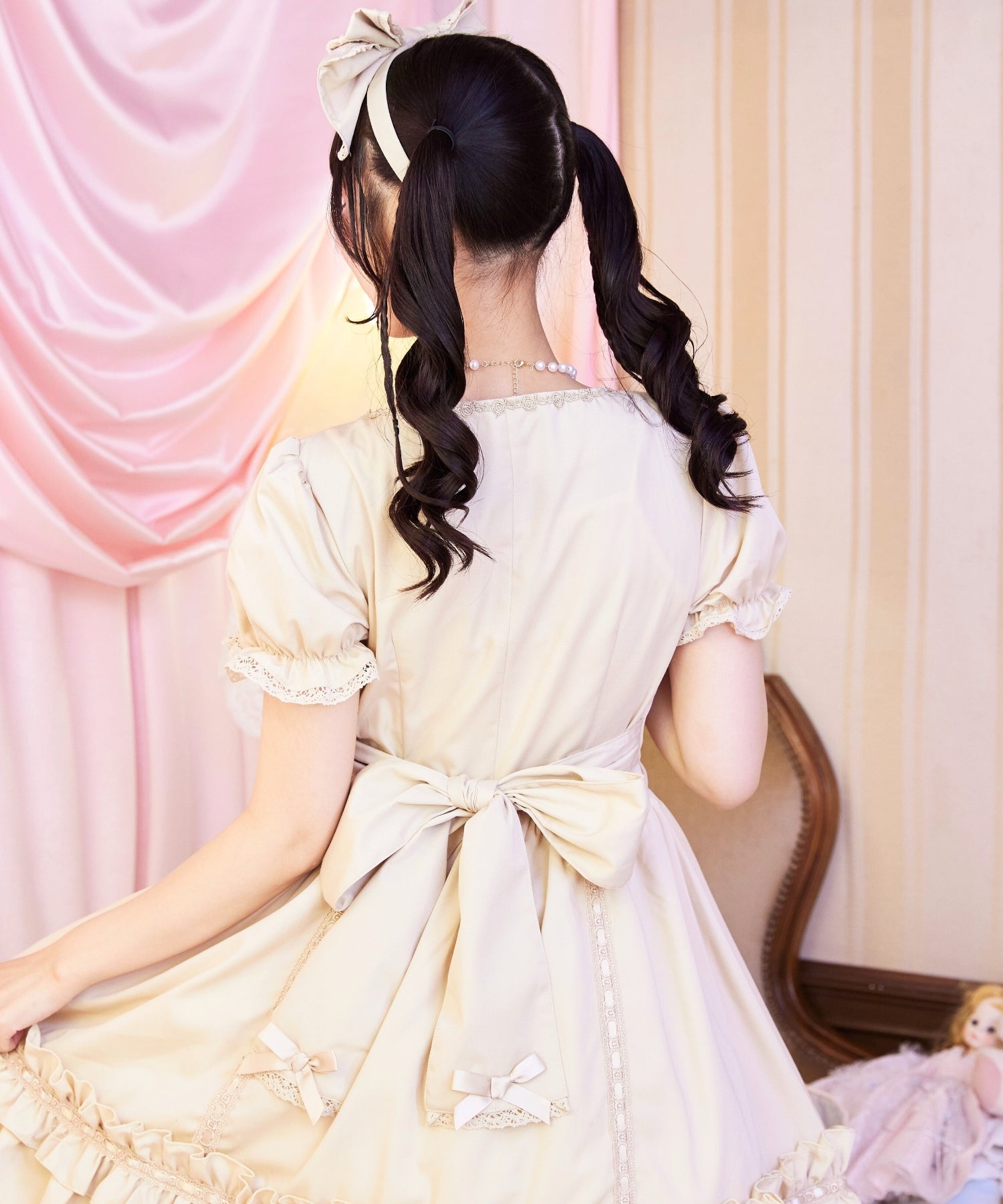 3way Royal Doll Dress with Cape and Ribbon 5-piece Set