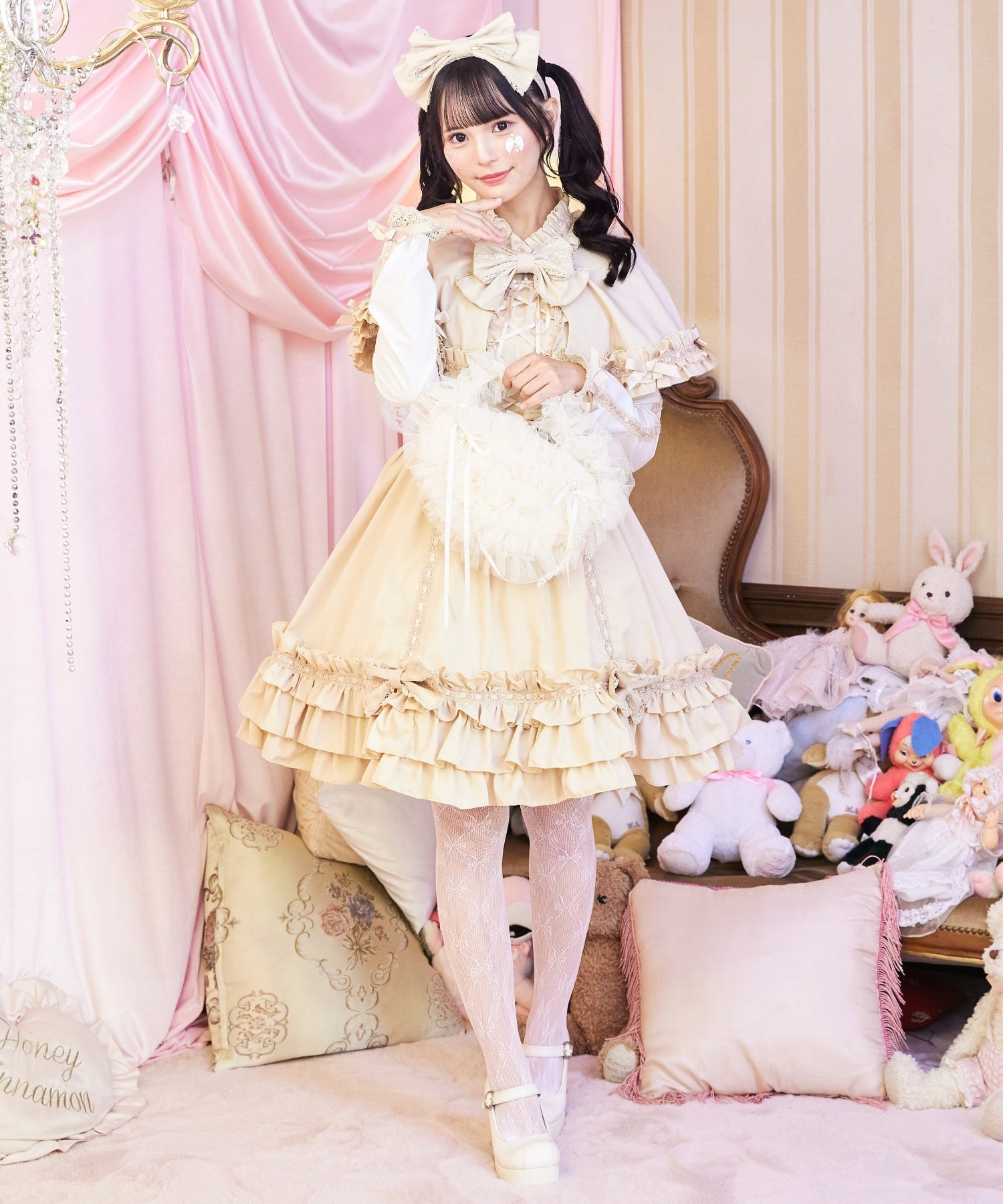 3way Royal Doll Dress with Cape and Ribbon 5-piece Set