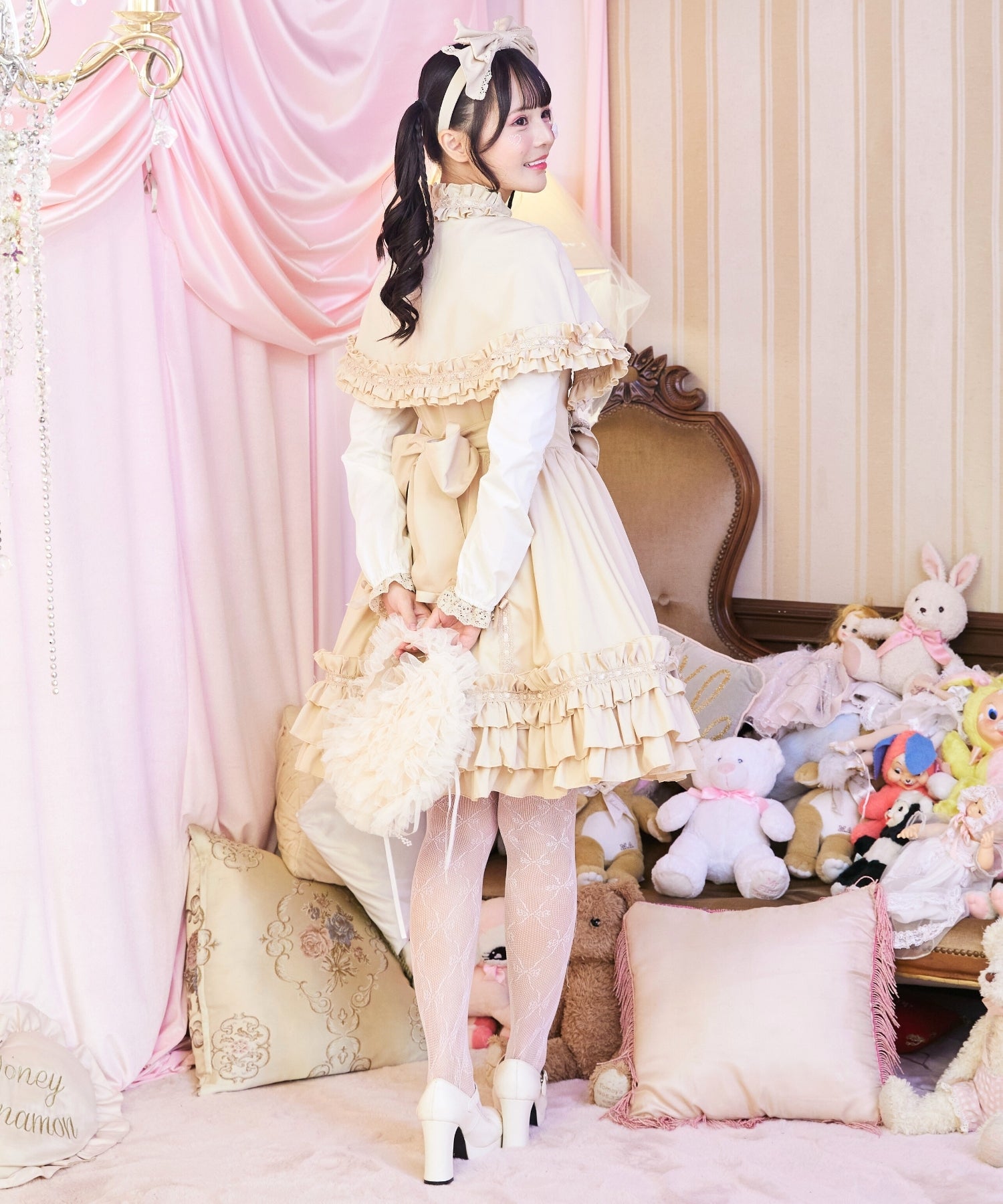 3way Royal Doll Dress with Cape and Ribbon 5-piece Set