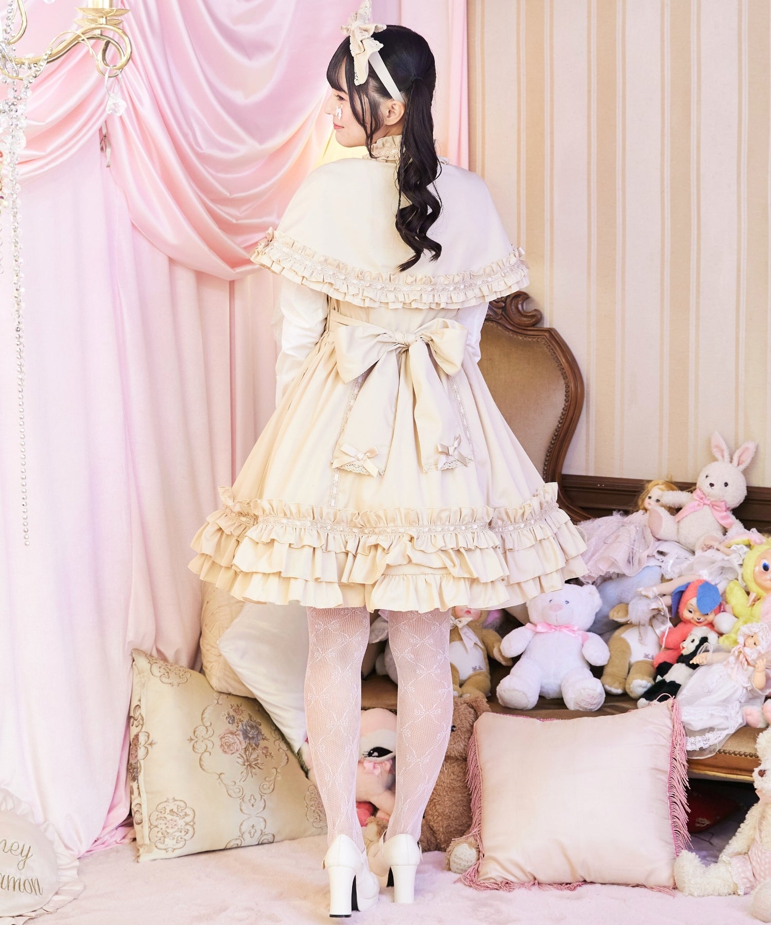 3way Royal Doll Dress with Cape and Ribbon 5-piece Set