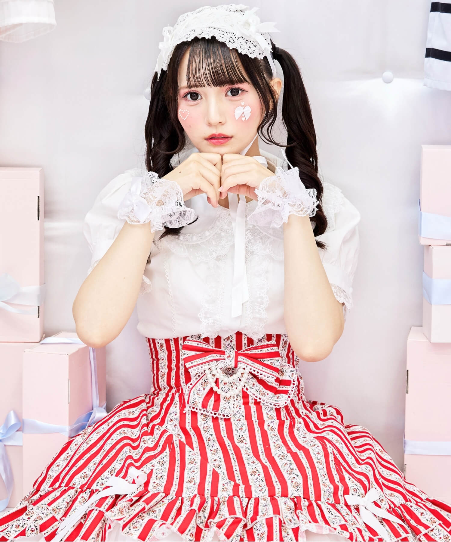 Bunny ear dot lace frill blouse