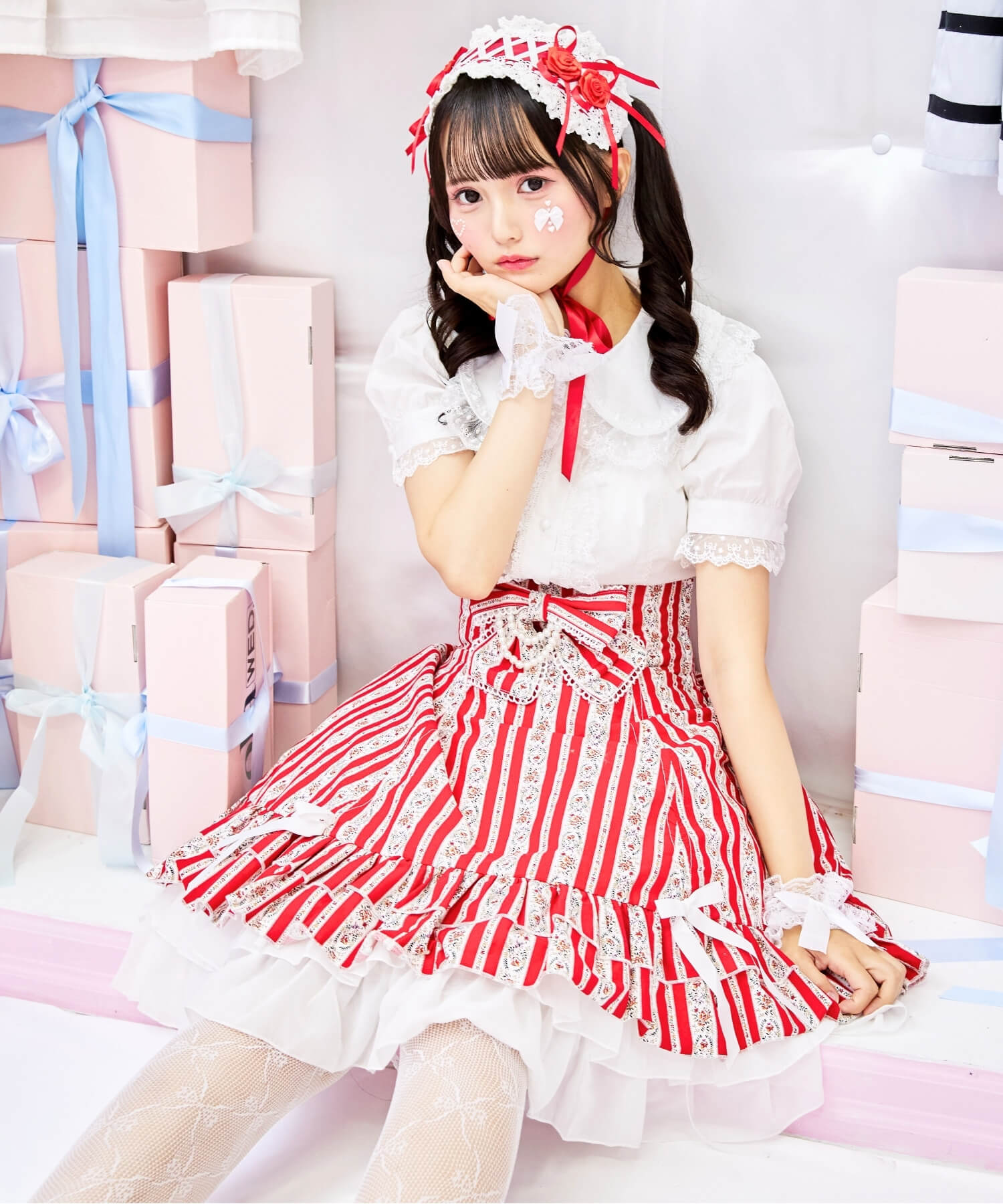 Bunny ear dot lace frill blouse
