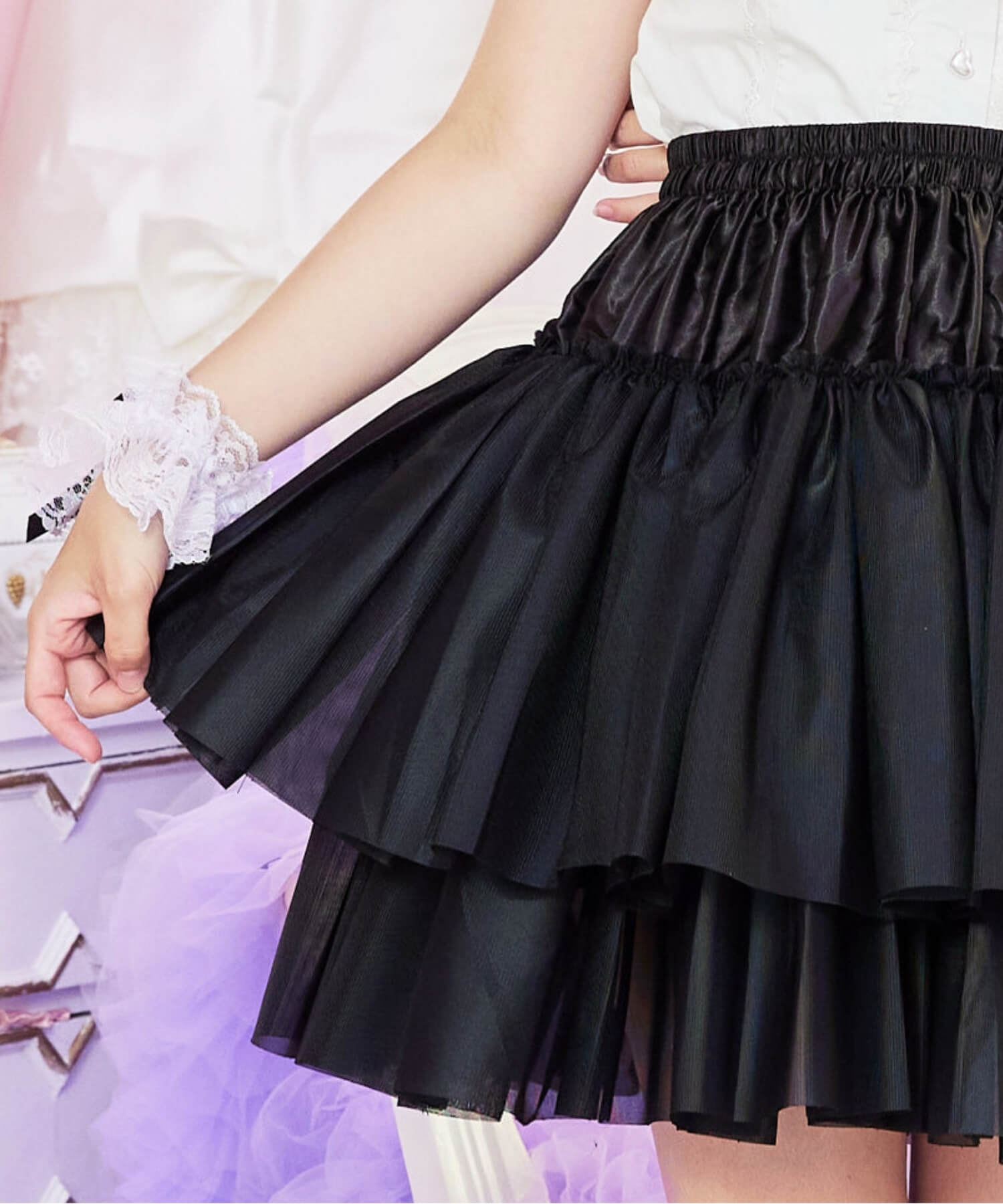 Two-tiered ruffled hard tulle panniers