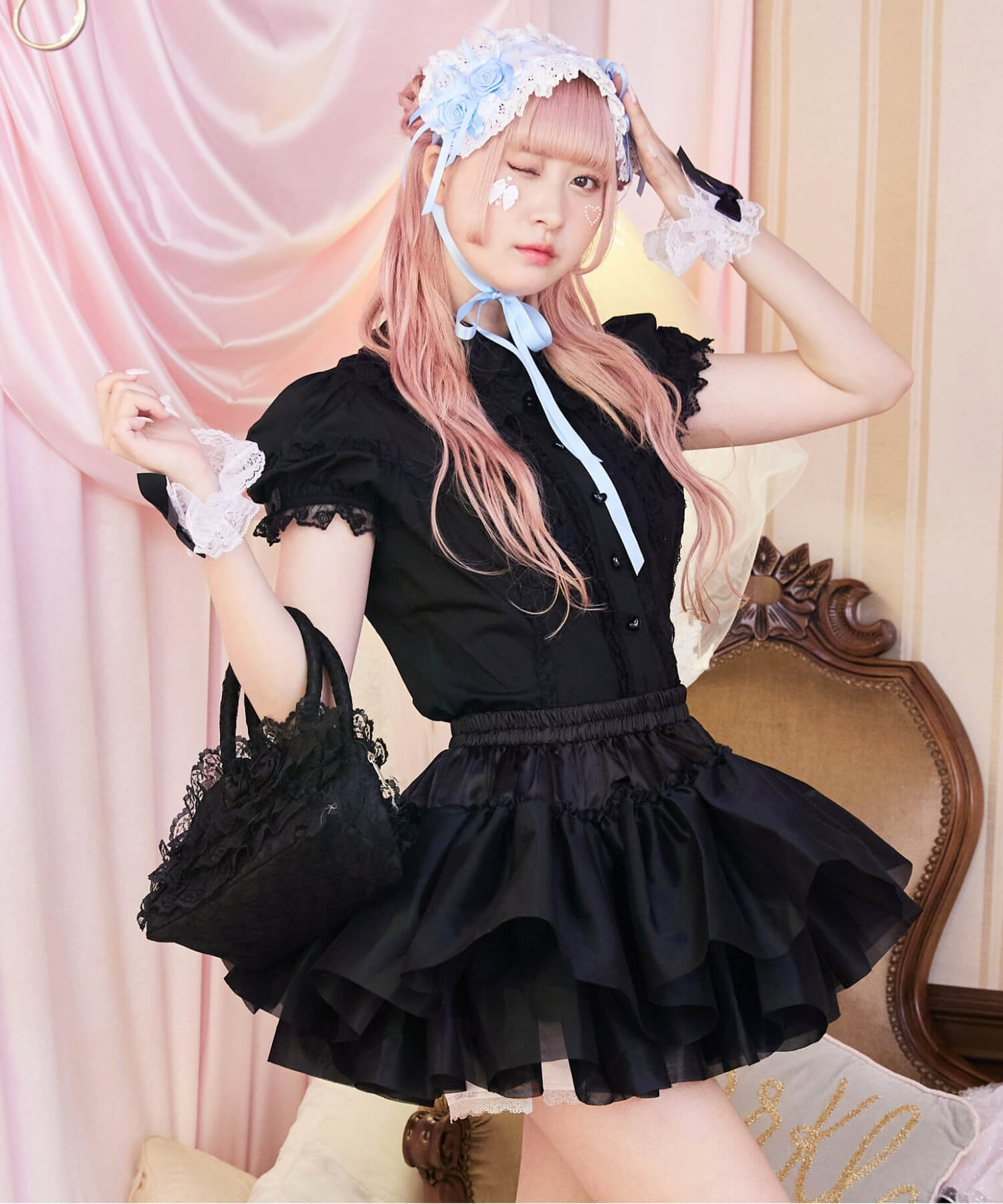 Double-layered hard tulle panniers