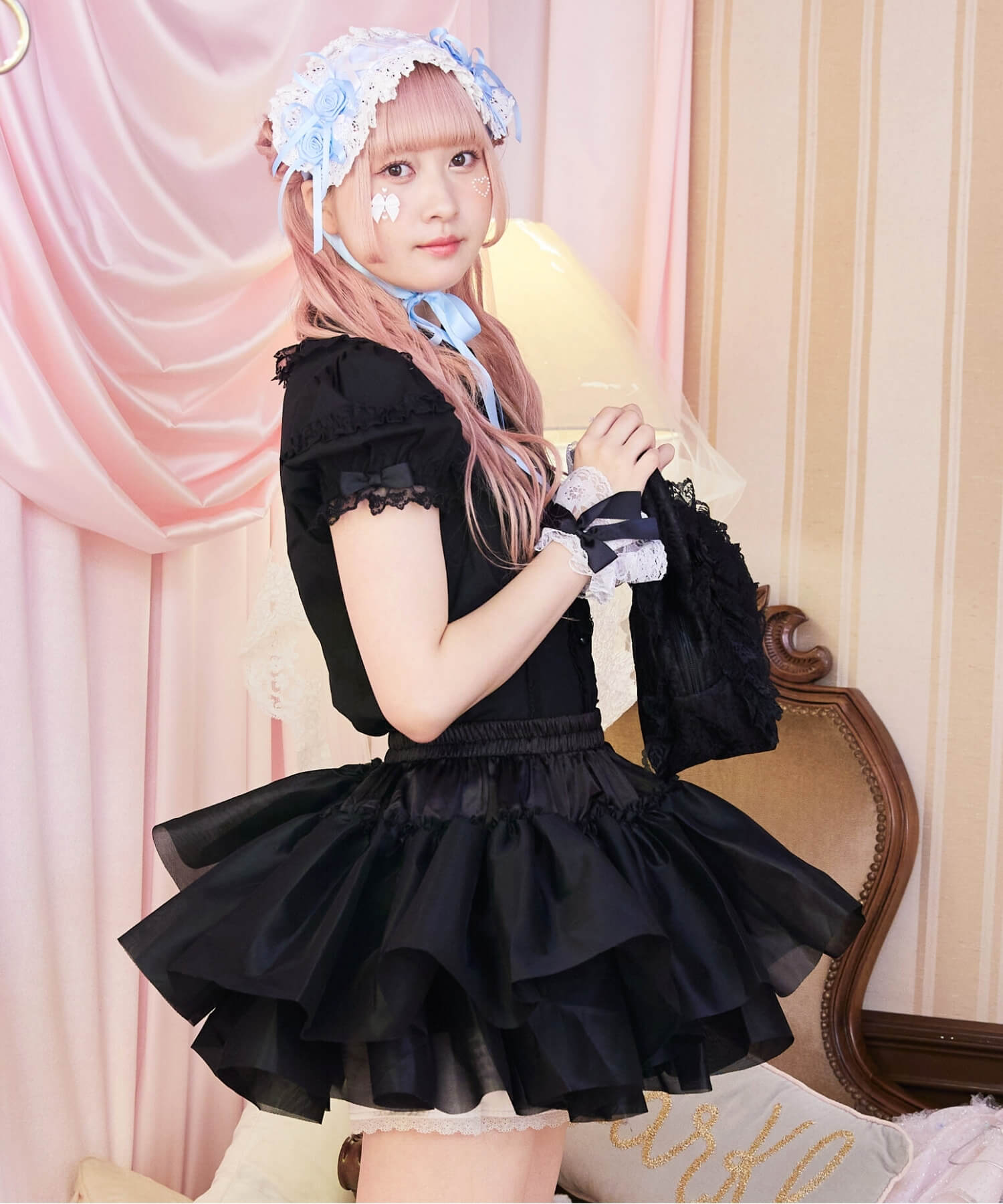 Double-layered hard tulle panniers