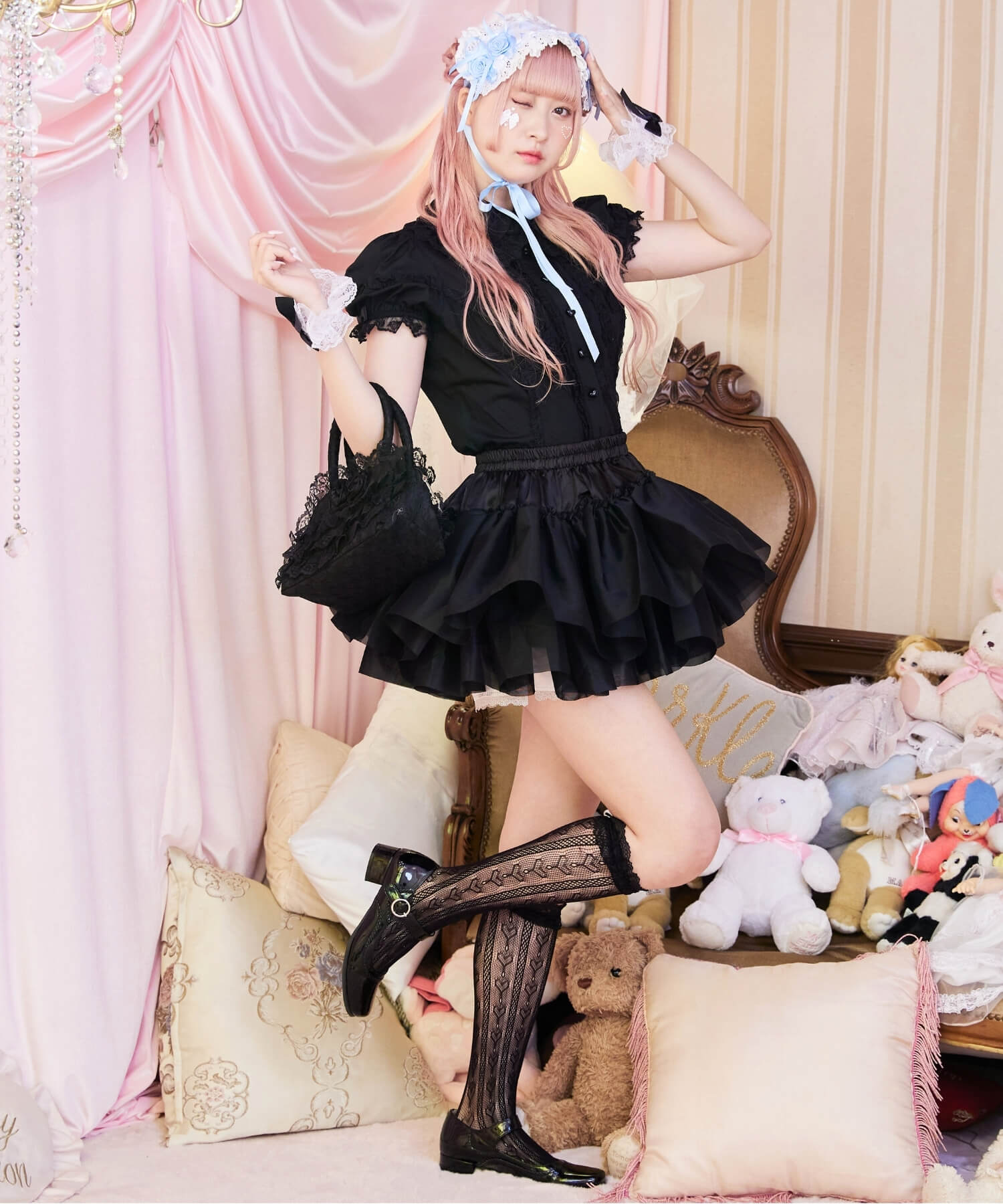 Double-layered hard tulle panniers
