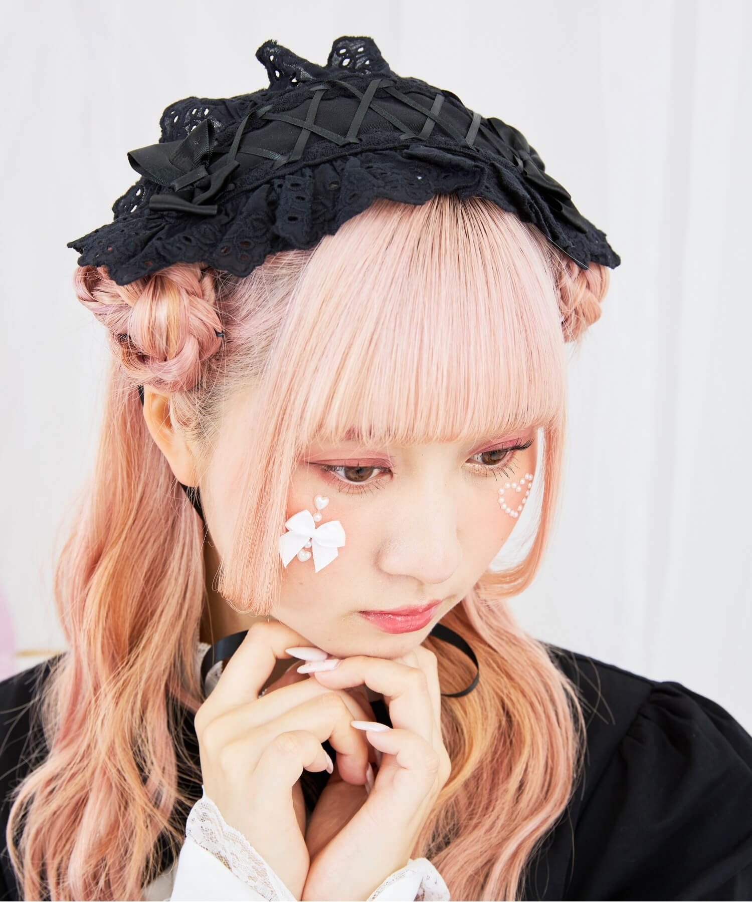 Cut lace ribbon headdress